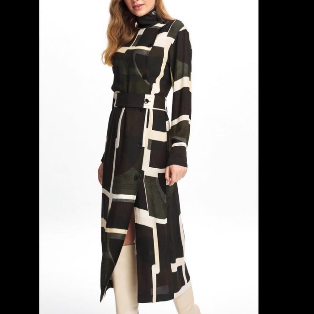 Massimo Dutti Black and Cream Geometric Dress